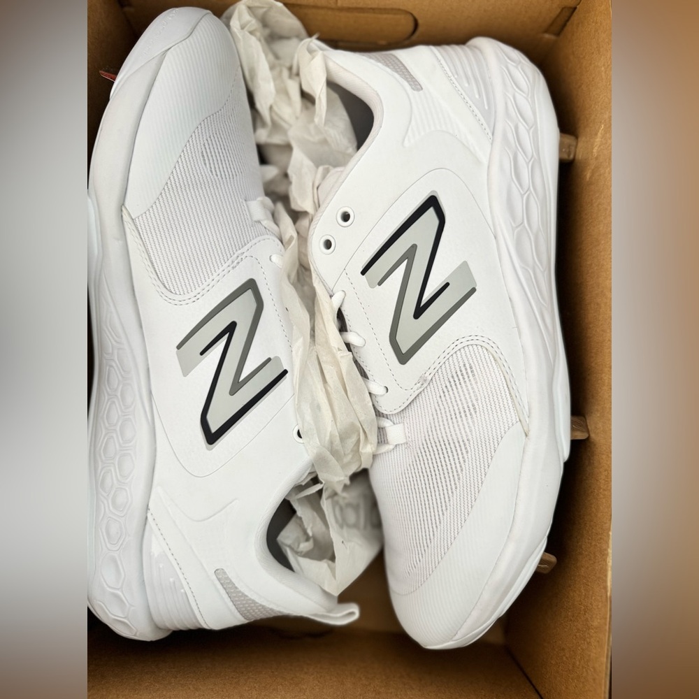 New In Box New Balance Fresh Foam X 3000v6 Metal 'White'‎ Size 16